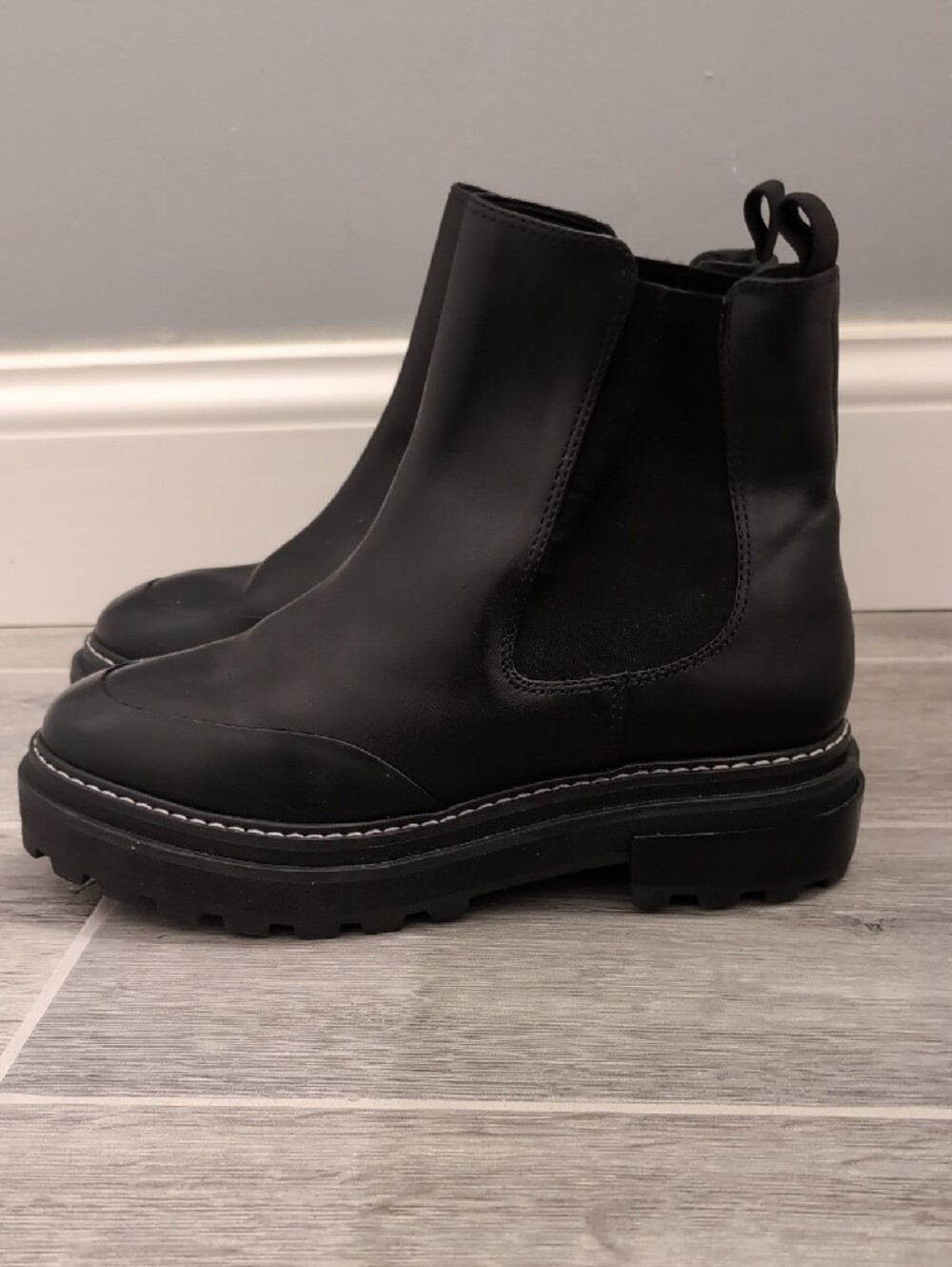 Aqua Black Leather Womend Chukka Boots - Picture 2 of 7